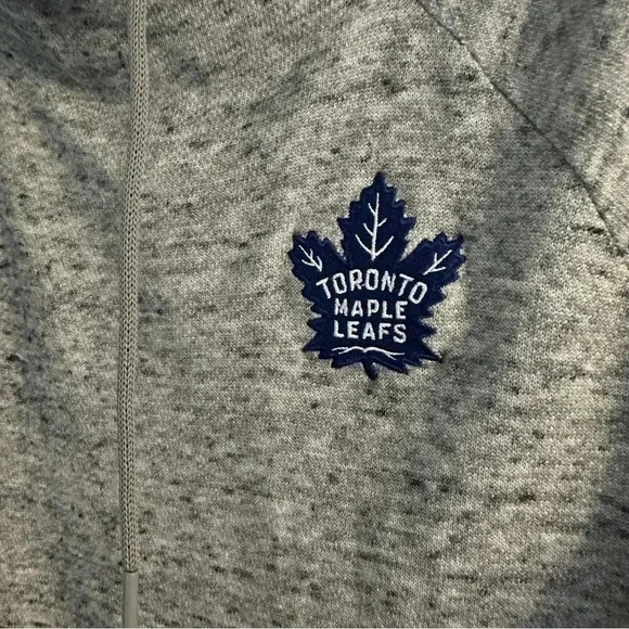 Size L Adidas Women’s Toronto Maple Leafs Hoodie Grey NHL Pullover Sweatshirt - Picture 4 of 5